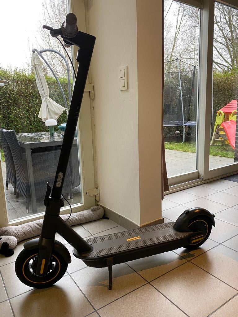 Ninebot G30 Max, Enlèvement, Comme neuf, Step électrique (E-scooter)