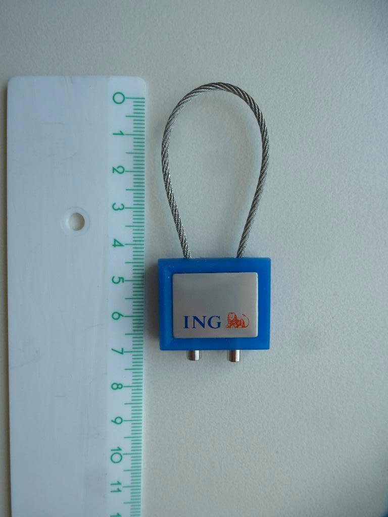 PORTE-CLÉS EN FORME D'ANNEAU, Enlèvement ou Envoi, Neuf, Marque