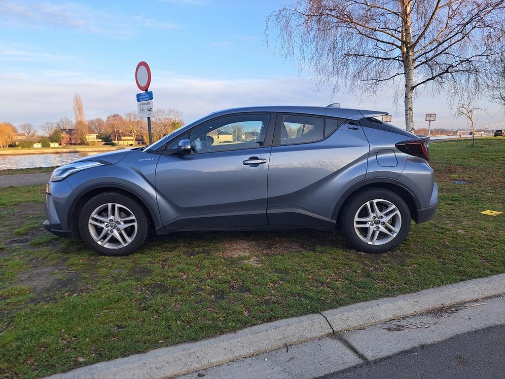 Toyota C-HR 1.8 hybride 2020, Autos, Toyota, Particulier, C-HR, ABS, Caméra de recul, Régulateur de distance, Airbags, Air conditionné
