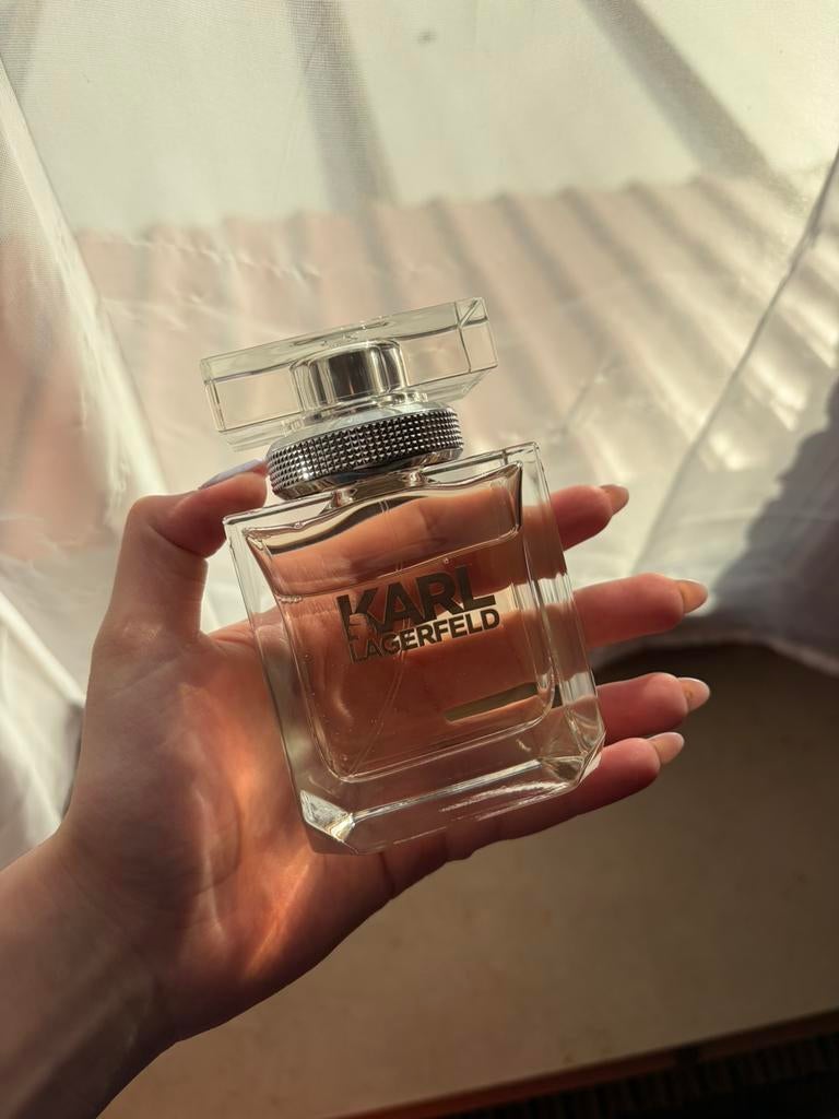 Nouveau Karl Lagerfeld pour son parfum, Bijoux, Sacs & Beauté, Beauté | Parfums, Enlèvement ou Envoi, Neuf