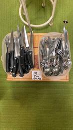 Couteaux, cuillères et fourchettes, Enlèvement, Comme neuf