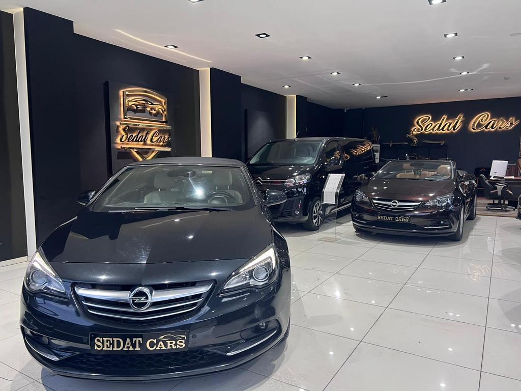 Opel Cascada 1.4 BENZINE EURO 6B, Auto's, Opel, 4 zetels, Gebruikt, Zwart, Bedrijf