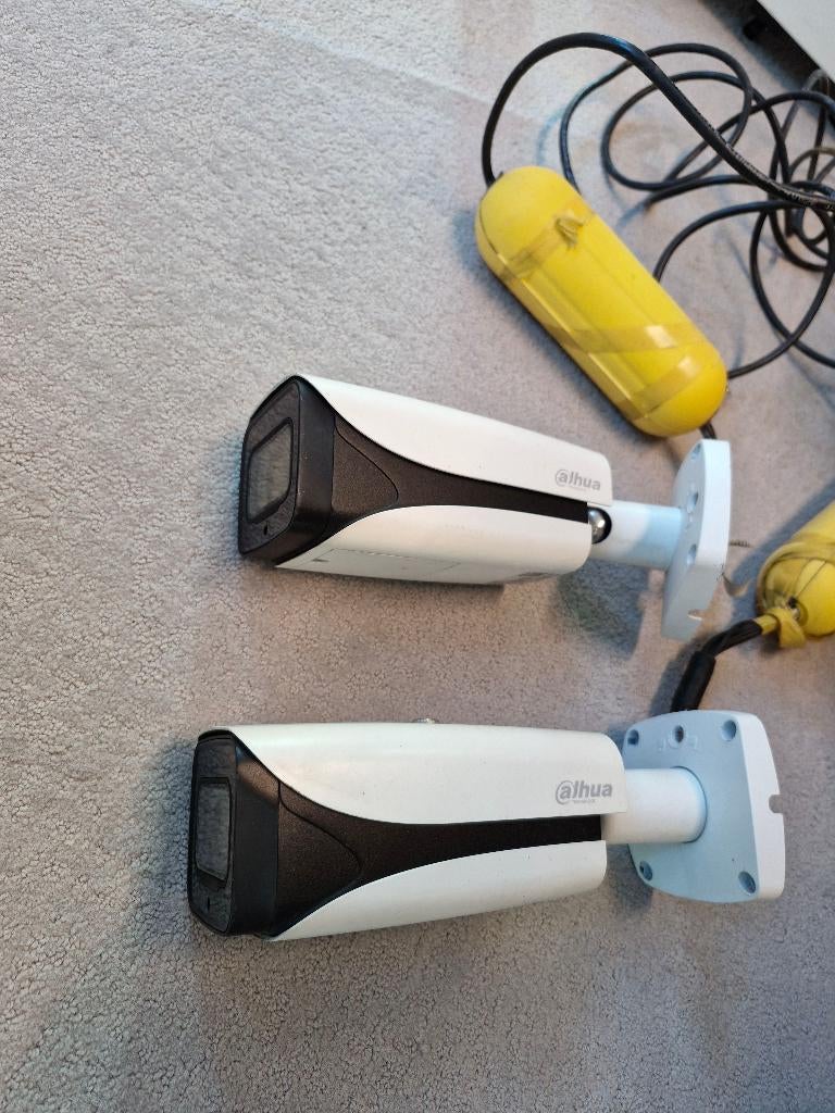 Dahua - 4MP IP Camera, IR, PEO, Zoom, WDR, Ophalen of Verzenden, Gebruikt, Buitencamera