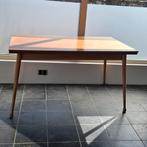 Tafel, Ophalen