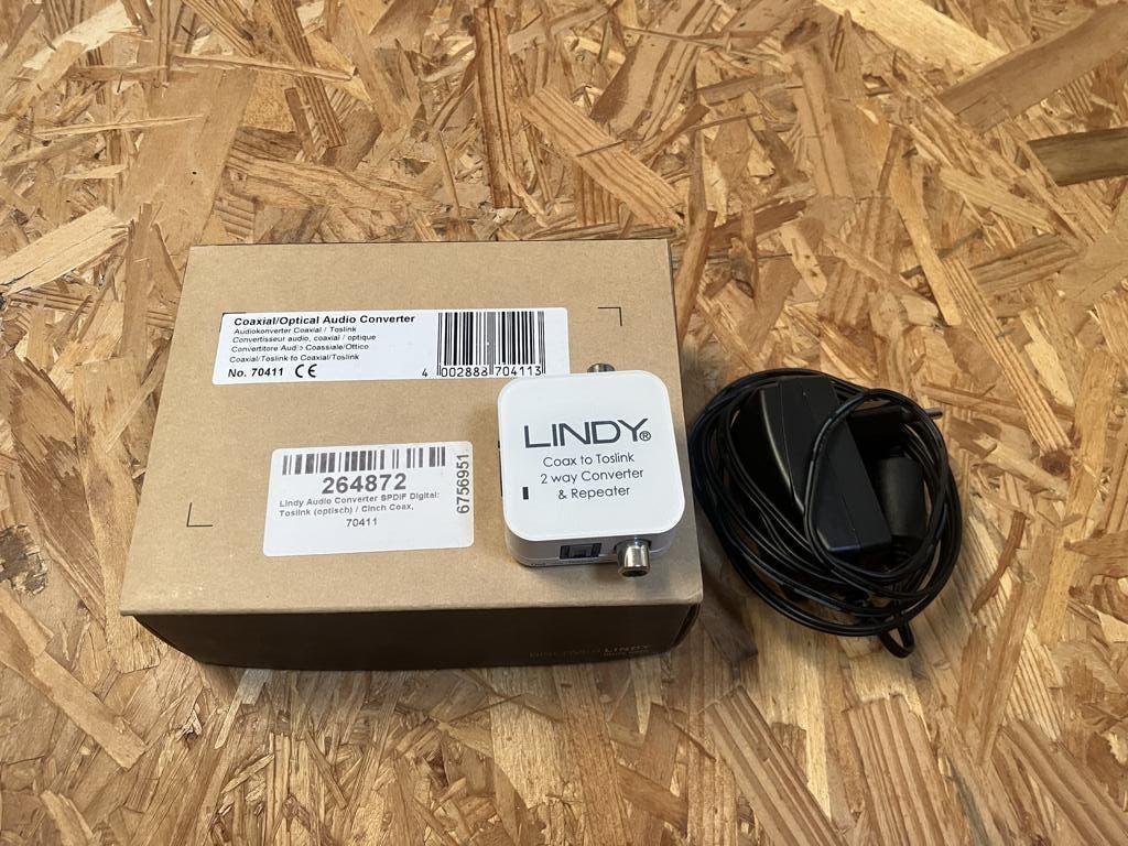 Lindy Coax naar Toslink 2-way Convertor, TV, Hi-fi & Vidéo, Convertisseurs, Enlèvement ou Envoi, Utilisé