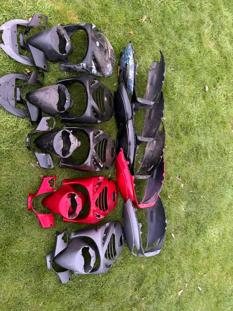 Piaggio zip kappenset, Fietsen en Brommers, Ophalen, Zo goed als nieuw, Piaggio