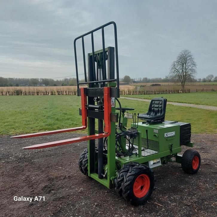 Ruw terrein heftruck prins diesel!, Articles professionnels, Agriculture | Outils, Enlèvement