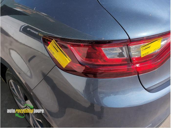 Feu arrière gauche d'un Renault Megane, Autos : Pièces & Accessoires, Éclairage, Renault, Utilisé, 3 mois de garantie
