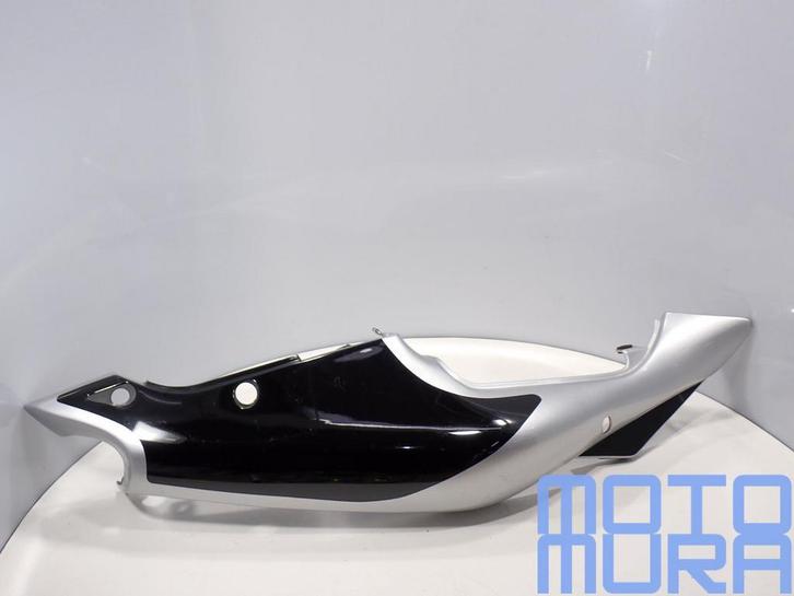 Rechter kontkap voor de Kawasaki ZX 7 R 1996 - 2002 ZX7R ZX7, Motos, Pièces | Kawasaki, Utilisé, Enlèvement ou Envoi