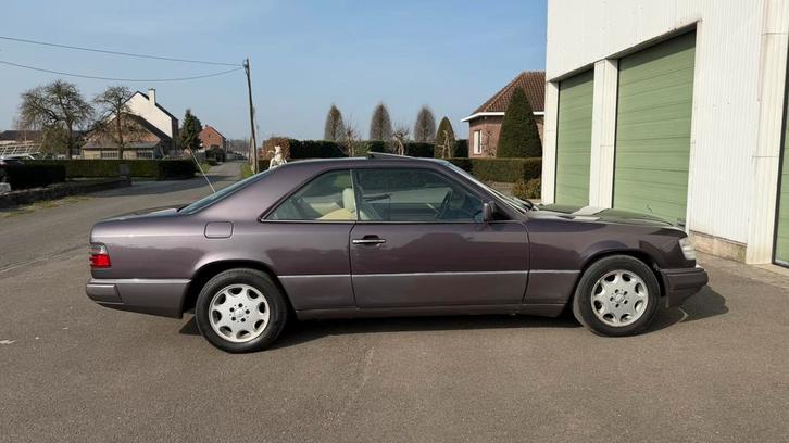 Mercedes W124 230CE Bornite - 182.000 km’s - airco/opendak, Auto's, Mercedes-Benz, Particulier, Trekhaak, Benzine, Handgeschakeld