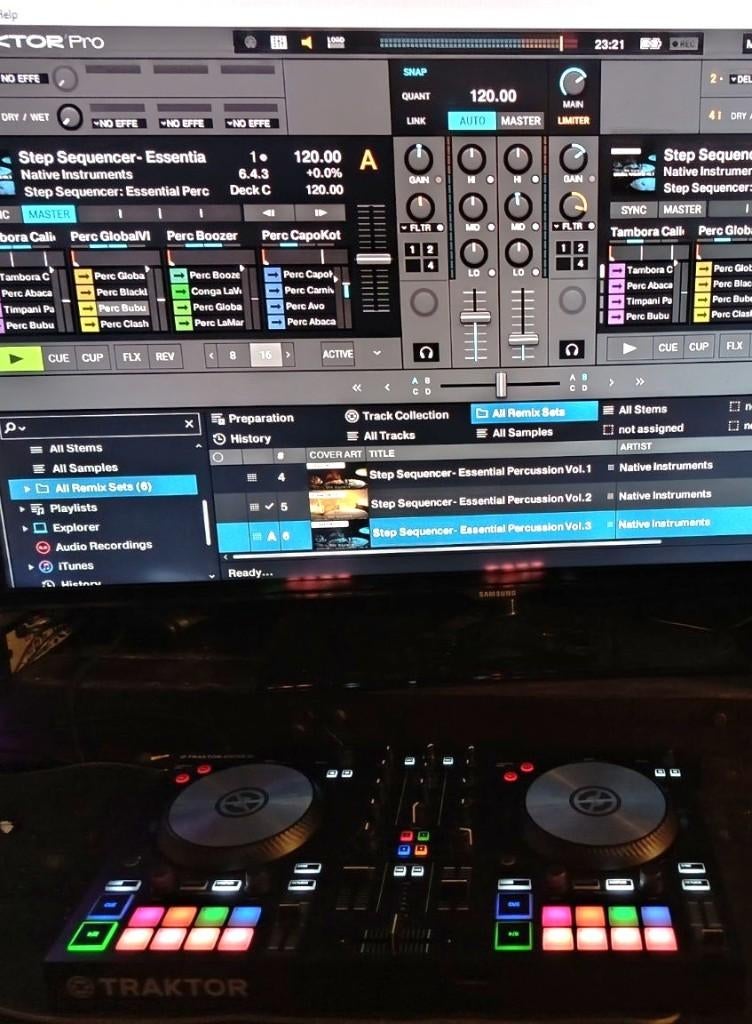 Traktor S2 MK3—in nikkelconditie compleet klaar om te mixen, Ophalen of Verzenden, Gebruikt, Dj-set, Overige merken