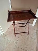 Mahonie tafeltje, Ophalen