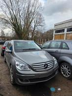 2x Mercedes B200 voor onderdelen of opknappen, Autos : Divers, Voitures accidentées, Enlèvement, Automatique