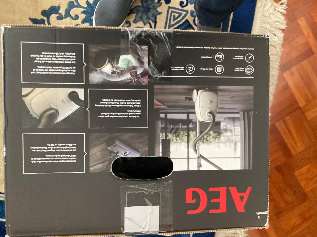 Nieuwe Aeg-stofzuigers, Elektronische apparatuur, Stofzuigers, Nieuw, Stofzuiger, 1600 tot 2000 watt, Stofzak, Ophalen