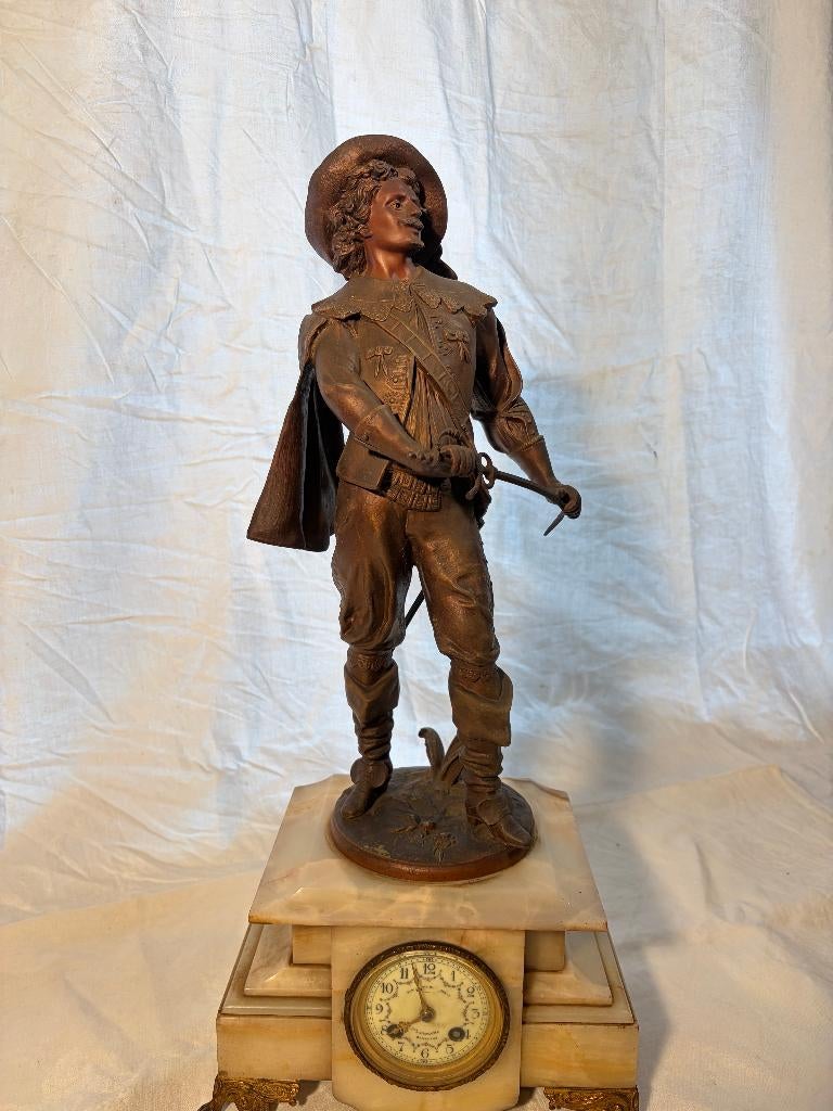 Statue horloge style mousquetaire, Antiquités & Art, Enlèvement