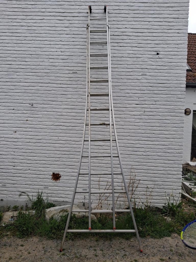 Ladder nog niet gebruikt, Ophalen