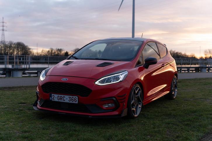 Ford Fiesta ST-Line 1.0 EcoBoost (2018), Auto's, Ford, Particulier, Fiësta, Bluetooth, Benzine, 3 deurs, Handgeschakeld, Rood