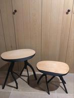 Bijzettafeltjes, Enlèvement