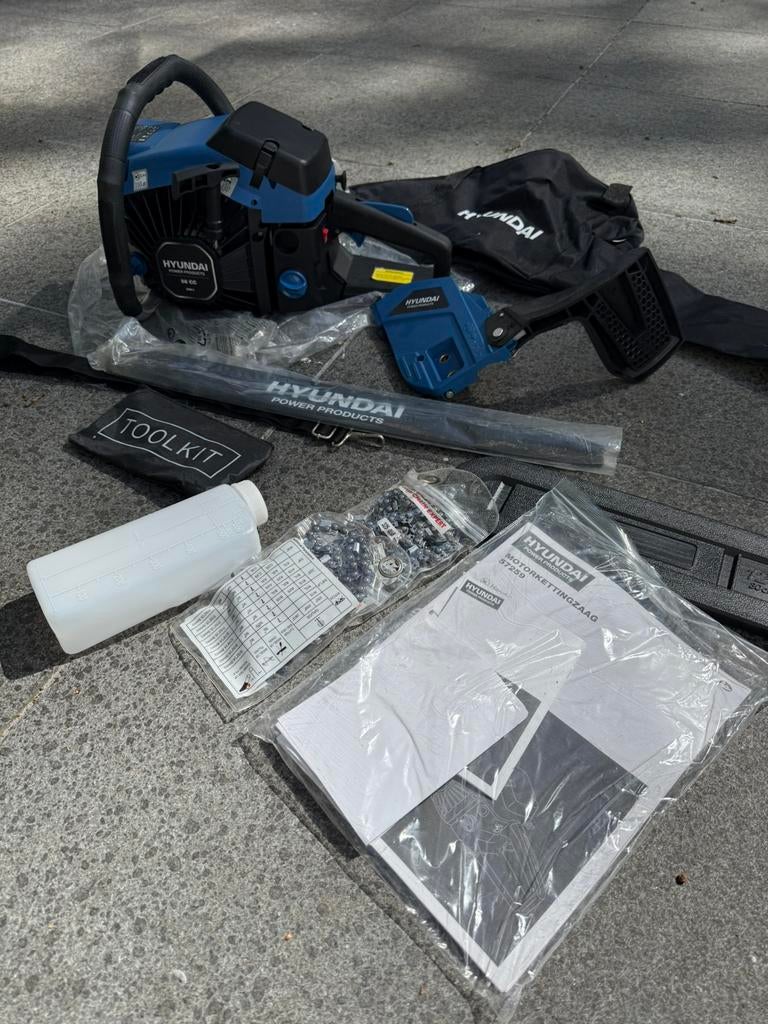 TOUT NOUVEAU MODÈLE DE TRONÇONNEUSE 57259, Enlèvement, Neuf, Tronçonneuse