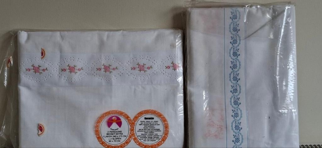 Beddengoed.Lakenpakketten katoenen+lekkere warme flanellen., Ophalen of Verzenden