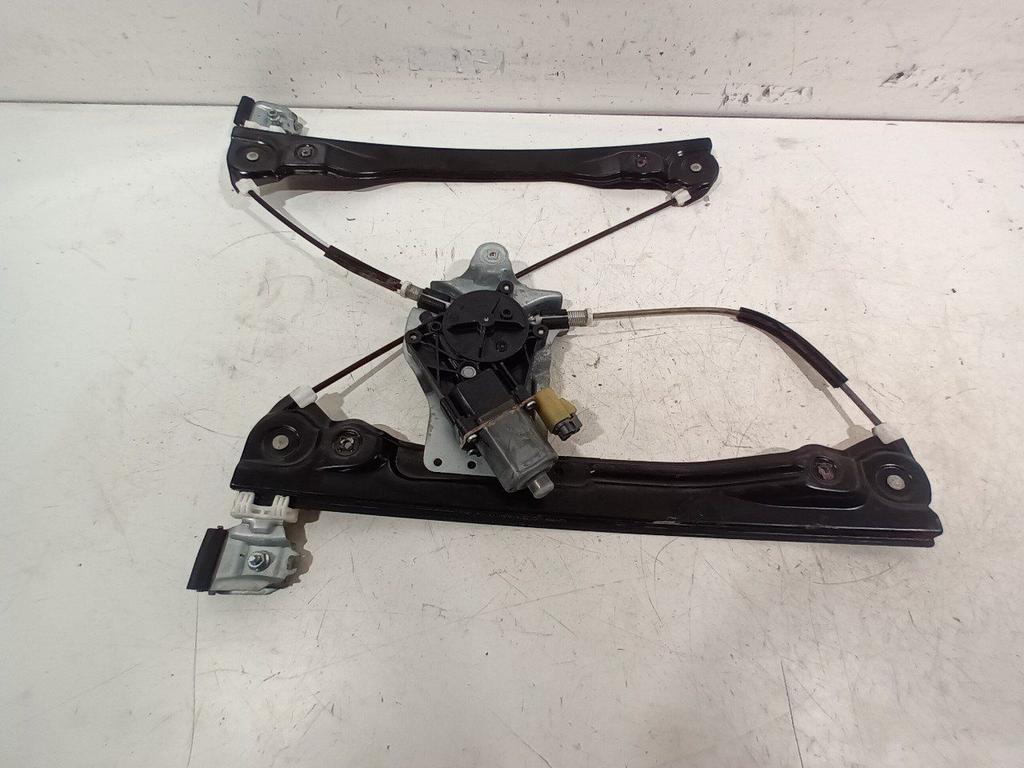 Raammechaniek elektrisch rechts voor Chevrolet Cruze, Onderdelen@venauto.nl, Van der Ven Autorecycling B.V., Gebruikt, Ettenseweg 76, 4706 PB Roosendaal, The Netherlands