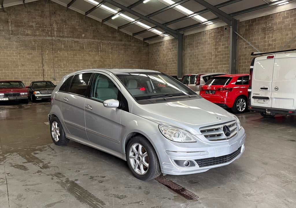 Mercedes B200 Automatique 2.0 Ess. ** Toit Pano - Cuir **, Cuir, Argent ou Gris, Achat, Beige