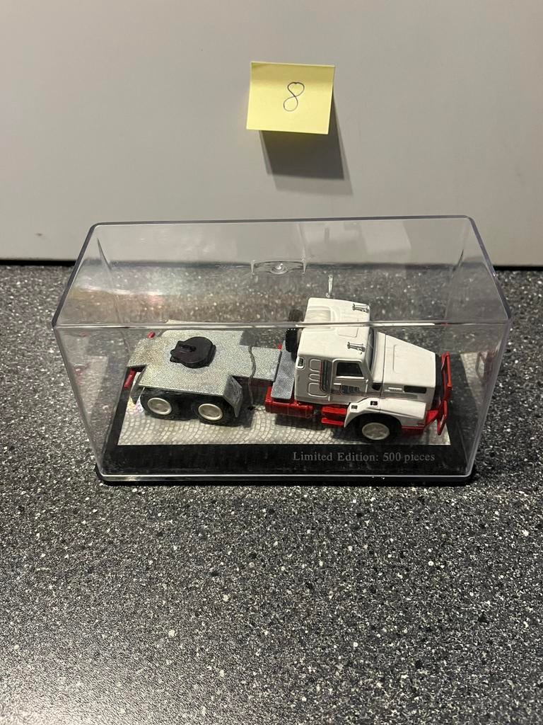 VOLVO. LIMITED. EDITION, Ophalen of Verzenden, Nieuw