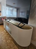 Dressoir , spiegel en tv kast, Ophalen