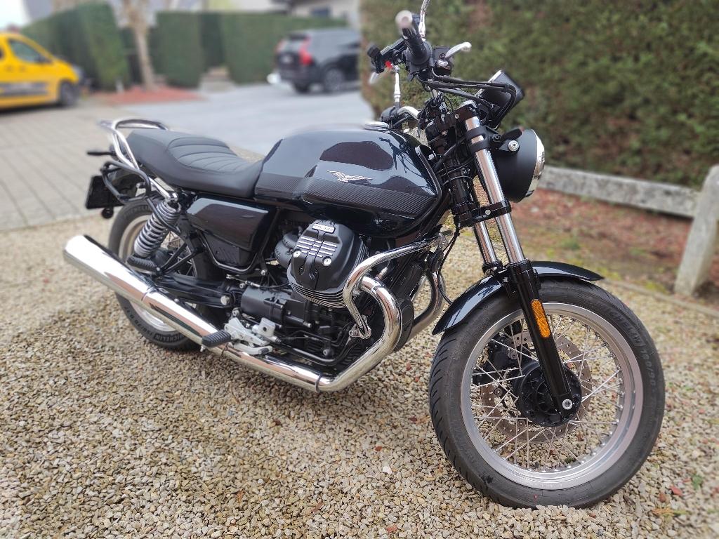 Moto Guzzi v7 Special (2024), Motoren, Traction Control, 2 cilinders, Motorrijbewijs A, Particulier