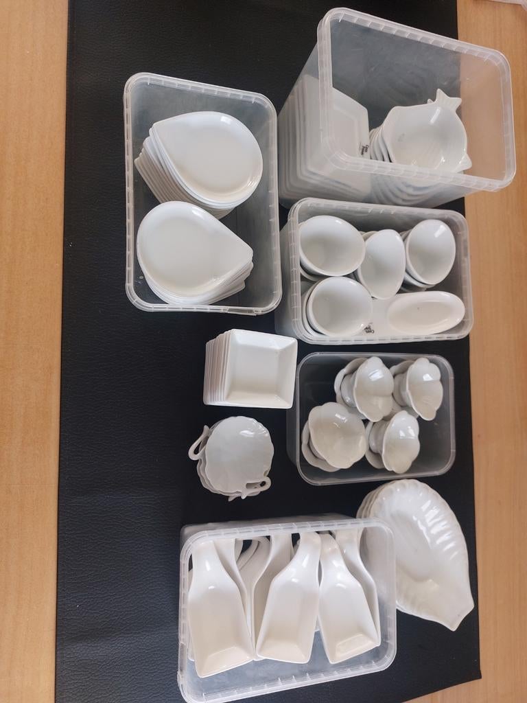 Groot lot- Hapjes schaaltjes nog nieuw in dozen, Ophalen of Verzenden