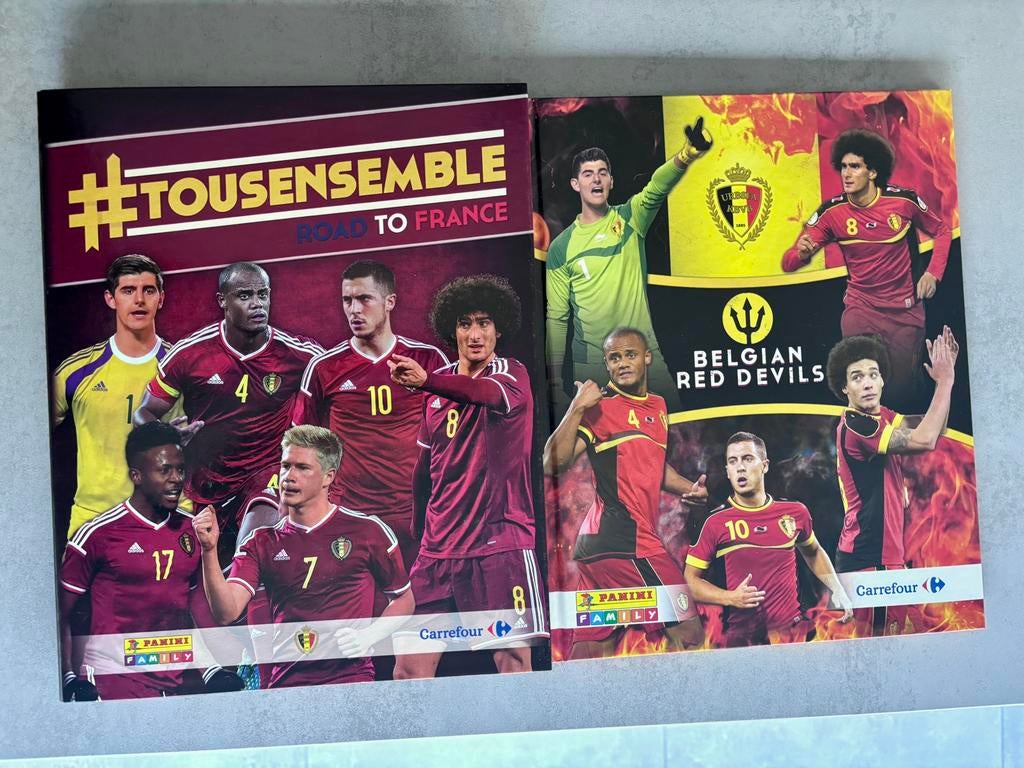 Lot 2 albums Panini Belgique COMPLETS Diables Rouges, Collections, Actions de supermarché, Autres supermarchés, Enlèvement ou Envoi