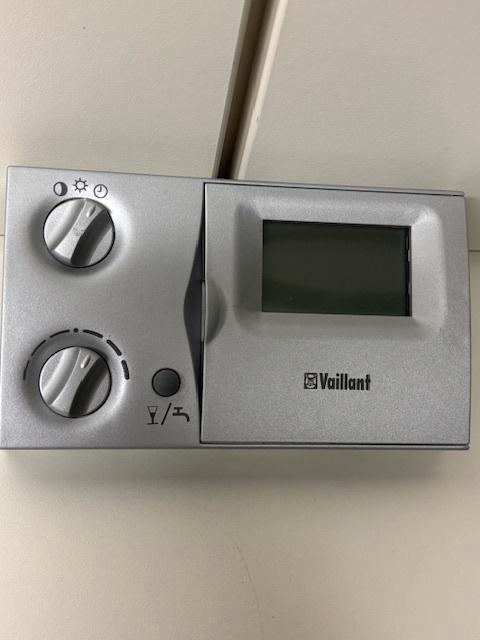Vaillant VRC 420 regeling met buitenvoeler, Doe-het-zelf en Bouw, Thermostaten, Zo goed als nieuw, Ophalen