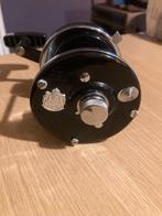 ABU  Ambassadeur  9000 C Two Speed, Watersport en Boten, Hengelsport | Algemeen, Ophalen, Zo goed als nieuw, Molen