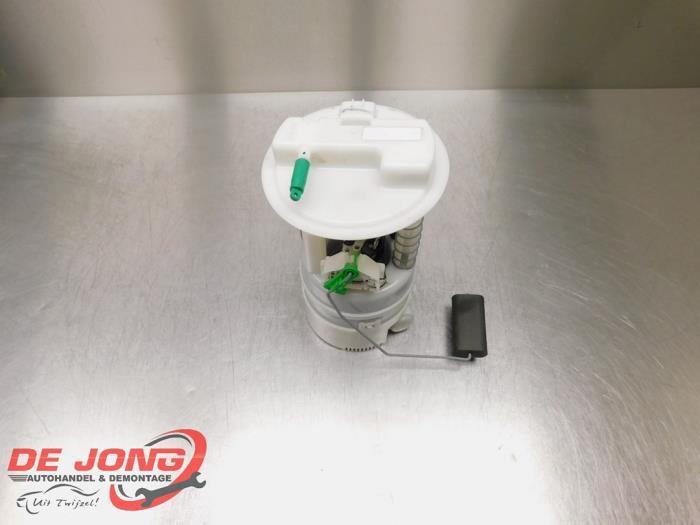 Pompe carburant électrique d'un Renault Clio, Autos : Pièces & Accessoires, Systèmes à carburant, Renault, Utilisé, 3 mois de garantie