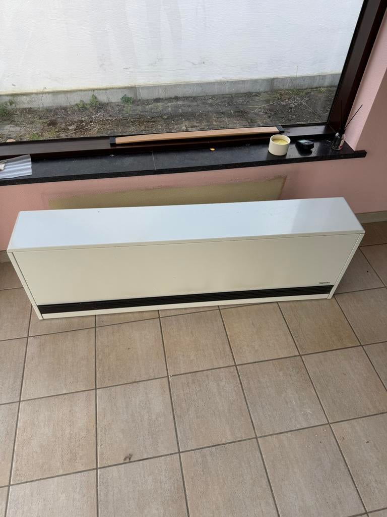 Accumulatie verwarming, Ophalen, 30 tot 80 cm, Radiator, Zo goed als nieuw