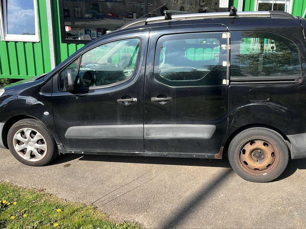 Citroën Berlingo 2011 - Voiture, Autos, Achat, Entreprise, Boîte manuelle, Autre carrosserie