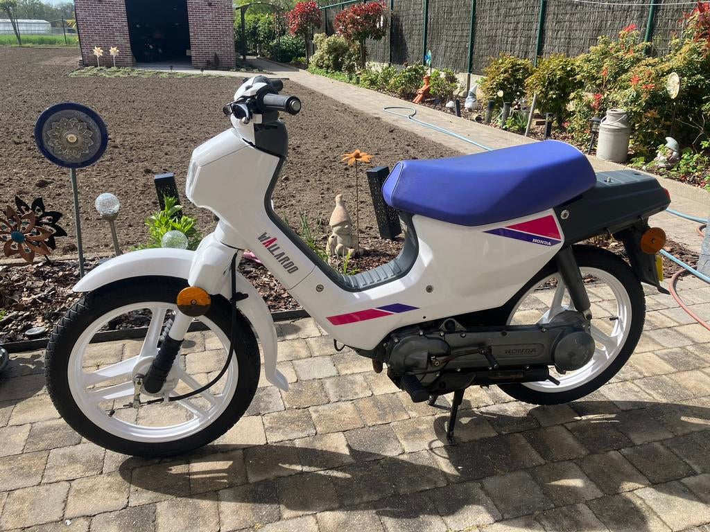 honda wallaroo a klasse, Vélos & Vélomoteurs, Cyclomoteurs | Honda, 1 vitesses, Enlèvement ou Envoi, 49 cm³, Classe A (25 km/h)