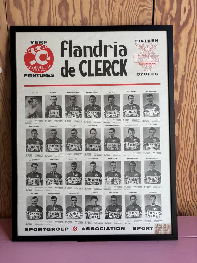 Ingelijste Poster wielerploeg Flandria de Clerck, Verzamelen, Posters, Zo goed als nieuw, Sport, A1 t/m A3, Rechthoekig Staand