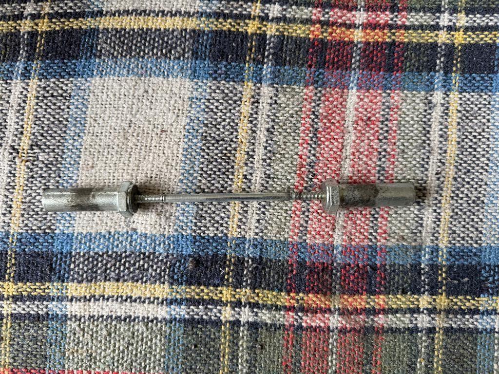 Déverrouillage rapide de l'extension d'essieu Follow Me, Enlèvement ou Envoi