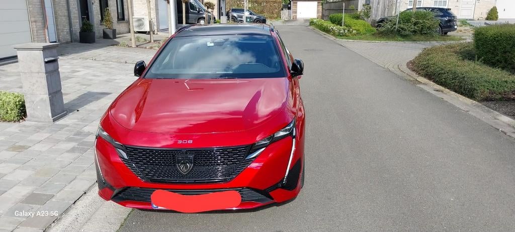 Option complète exclusive pour Peugeot 308 SW Gt. Parfait ét, Particulier, Achat