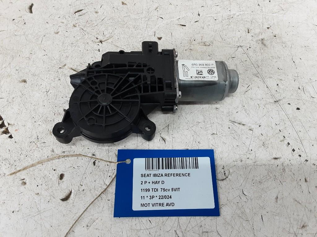 MOTEUR LEVE VITRE ELECTRIQUE AVANT DROIT Ibiza IV SC (6J1), Autos : Pièces & Accessoires, Carrosserie & Tôlerie, Seat, Avant, Droite