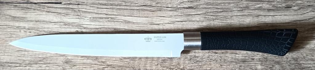 Un couteau de cuisine Swiss super lux, Enlèvement ou Envoi