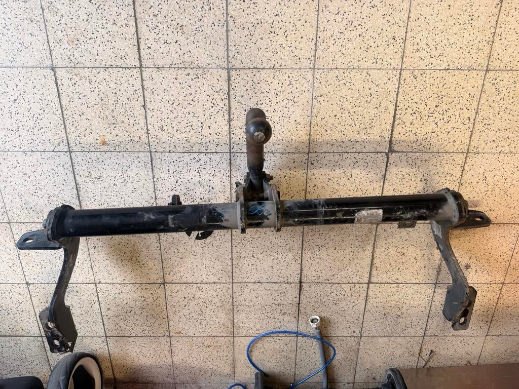 Atache remorque partenaire 2020, Enlèvement ou Envoi, Utilisé