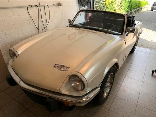 Triumph Spitfire 1500, Autos, Triumph, Particulier, Spitfire, Essence, Cabriolet, 2 portes, Boîte manuelle, Blanc, Noir, Propulsion arrière