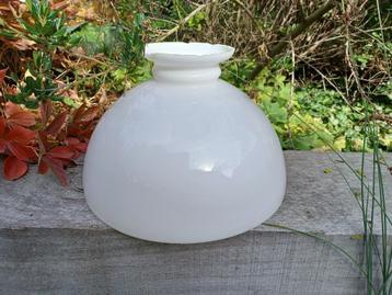 Lampe belge beschikbaar voor biedingen