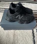New Balance “Triple Black” 9060, Kleding | Heren, Schoenen, Ophalen of Verzenden, Zo goed als nieuw