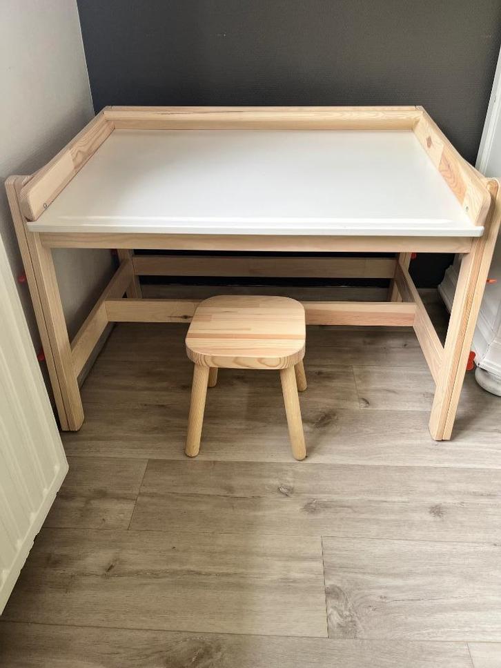 IKEA FLISAT Tekentafel + kruk, Kinderen en Baby's, Speelgoed | Houten speelgoed, Nieuw, Meubelstuk of Keukentje, Ophalen