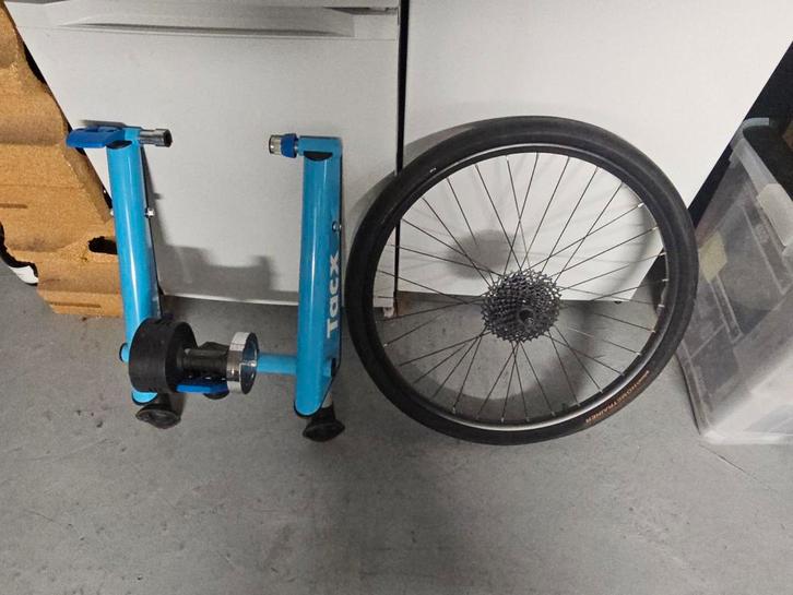 ‍️ Rouleau d’entraînement Tacx Blue Matic Rollentrainer, Fietsen en Brommers, Fietsaccessoires | Overige Fietsaccessoires, Zo goed als nieuw