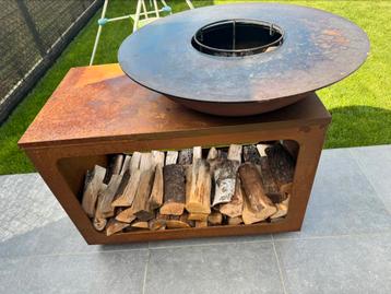 Bbq/ vuurschaal beschikbaar voor biedingen