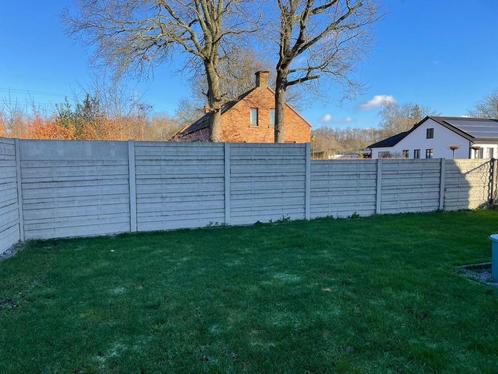 Betonnen tuinomheining –zelf afbreken en gratis mee te nemen, Tuin en Terras, Tuinhekken en Hekwerk, Gebruikt, Tuinhek, Overige materialen